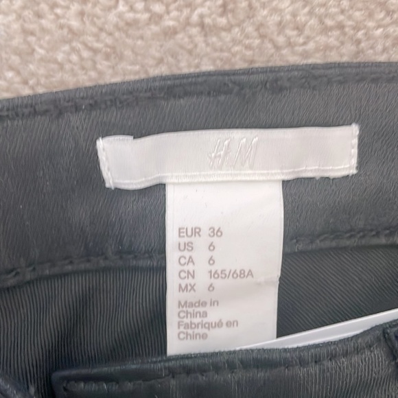 NWT H&M Skinny Waxed Jean - Picture 2 of 10